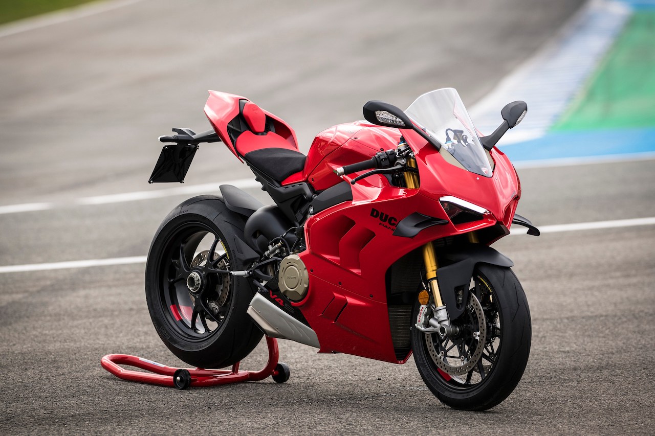 Sportmotor előnézet