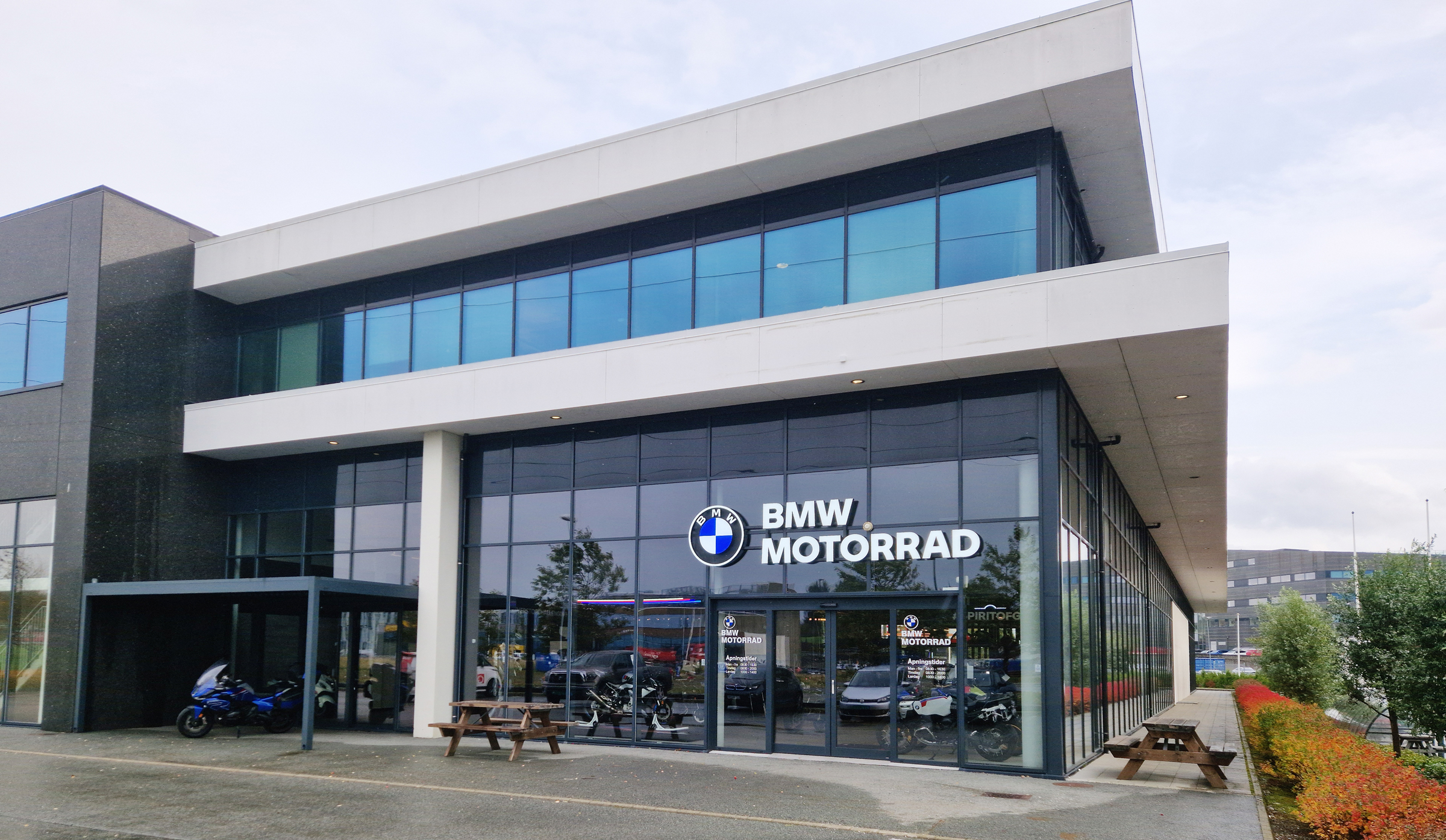 Hedin Automotive Motorrad på Forus: Navnebytte og ny BMW designstore!